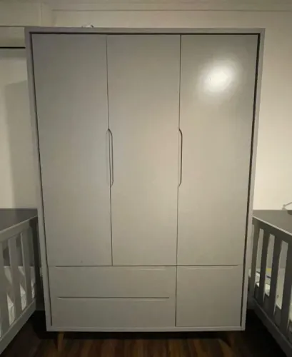 Guarda Roupa Theo Retro 3 Portas Cinza