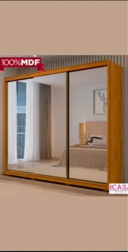 Vendo guarda-roupa de casal 