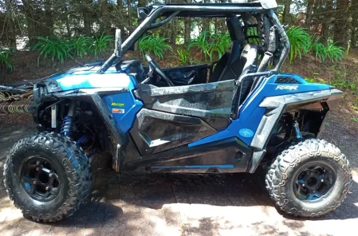 quadriciclo utv rzr 900 polaris 4x4 automático 2016 com acessórios revisado
