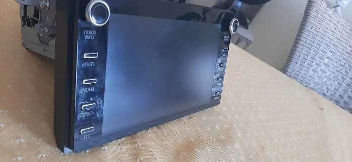 Midial Toyota avh 5719zt sem garantia