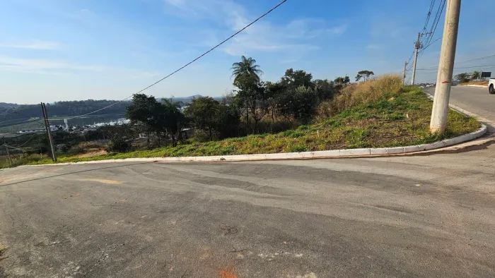 Lote de esquina com vista para a Lagoa,  Sarzedo 