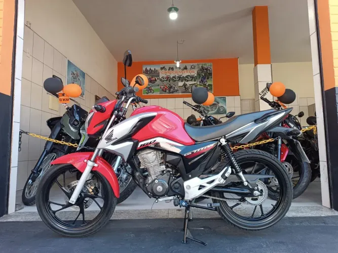 Titan 160 2023 vermelha 