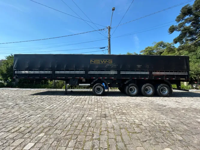 Carreta graneleira 4 eixos NEW-G 2025