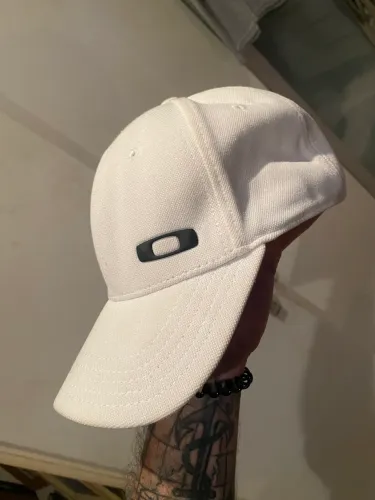 Boné Oakley Original Tincan - Branco Flexfit