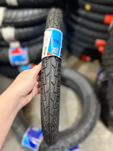 Pneu dianteiro 60/100r17 Vipal st300 uso C câmara