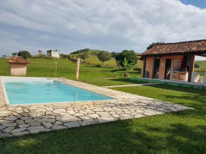 Casa de condomínio em Iguaba Grande, disponível para venda!