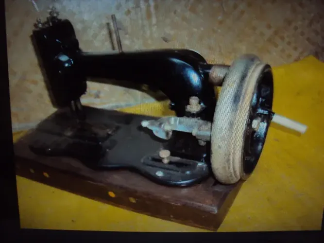 maguinas antiga costura ;uso decoraçao