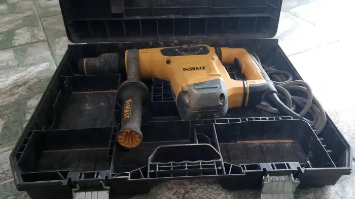 Rompedor perfuratriz Dewalt 