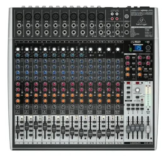 Mesa de som Behringer 24 canais