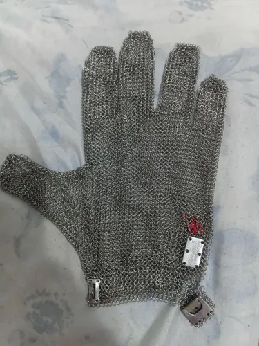 Luva de aço 