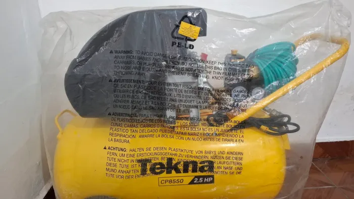 Compressor de Ar TEKNA - 2,5HP 220V CP8550T