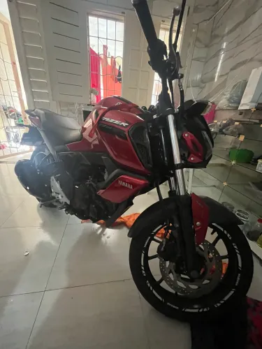 Fazer FZ15