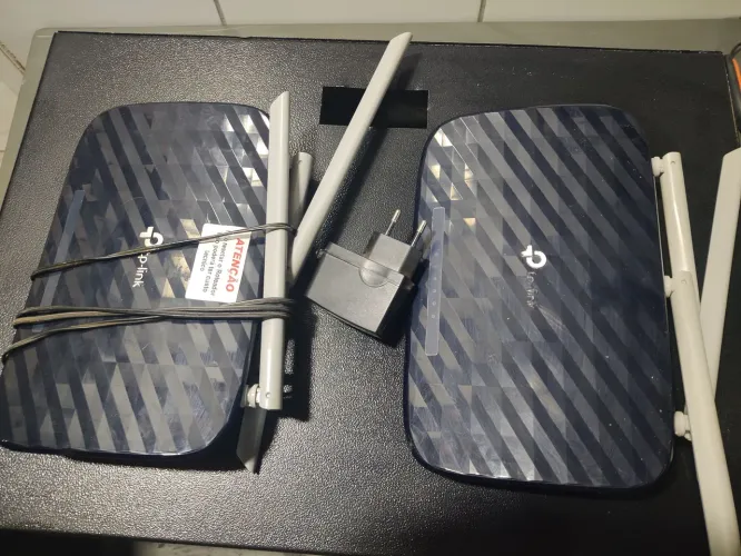 2 Roteadores TP-Link semi-novo com fontes