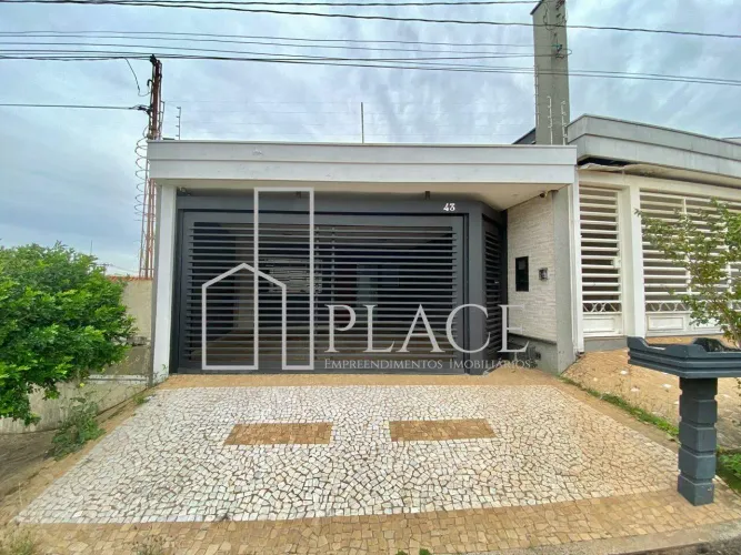 Casa para Alugar em Marília/SP (Jardim Ohara) | 3 Quartos (1 Suíte), 2 Vagas