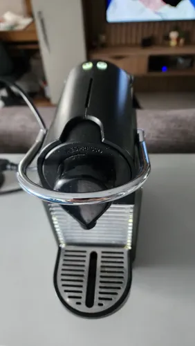 Nespresso Pixie C60