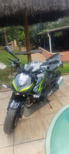 Kawasaki Z1000 edition
