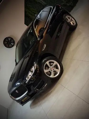 Jaguar F-Pace 2.0 Prestige 180cv Diesel Aut. 2019