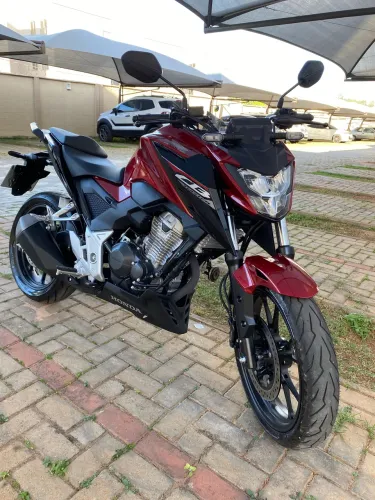 CB 300F TWISTER CBS
