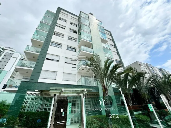 Apartamento 4 dormitórios no Jardim Atlântico