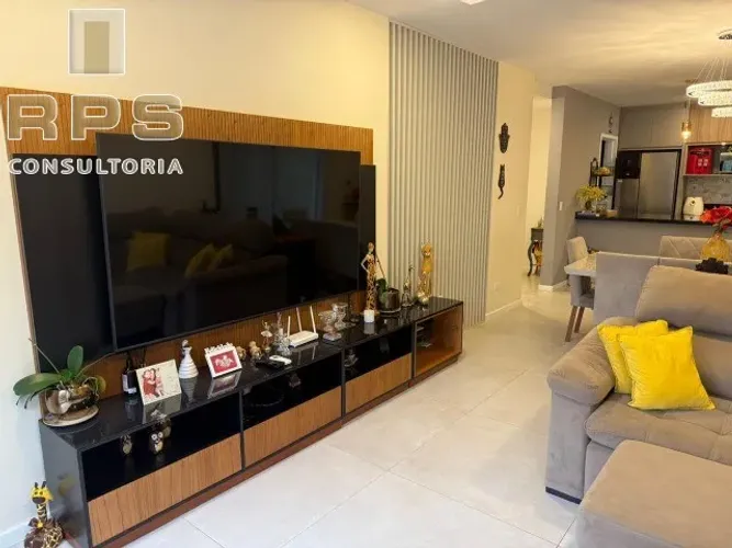 Casa em Condomínio à venda em Atibaia-SP, Condomínio La Reserva I: 3 quartos, 1 suíte, 2 s
