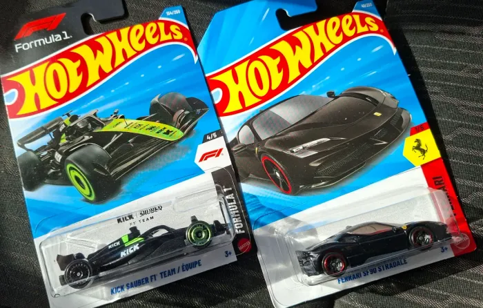 Dupla hot wheels