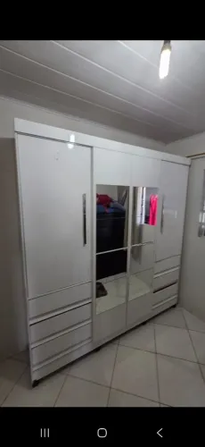guarda roupa casal grande com espelho ( ENTREGA E MONTAGEM GRÁTIS )