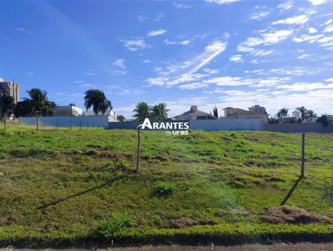 Terreno com 1000m² à venda no bairro Morada da Colina
