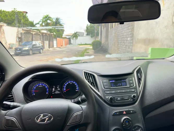 Hyundai HB20S Unique 1.0 Flex 12V Mec. 2019