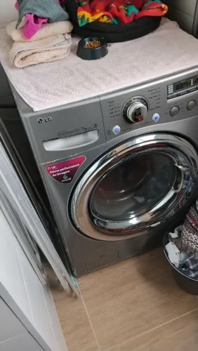 Máquina Lava e Seca LG