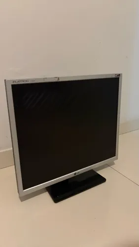 Monitor LG 3:4