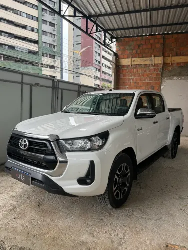 Toyota Hilux CD SRV 4X4 2.8 TDI Diesel Aut. 2022