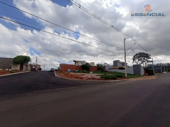 Terreno à venda, 497 m² por R$ 440.000,00 - Jardim Tropical - Botucatu/SP
