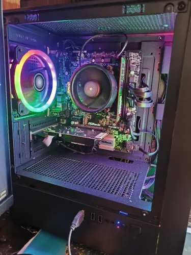 Placa mãe A320+ Ryzen 5 1400+ 8GB DDR4