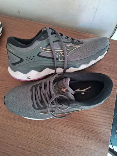 DESAPEGO. Mizuno waves ORIGINAL