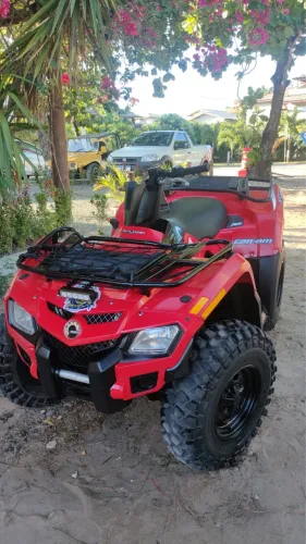 Quadriciclo Can-am 400
