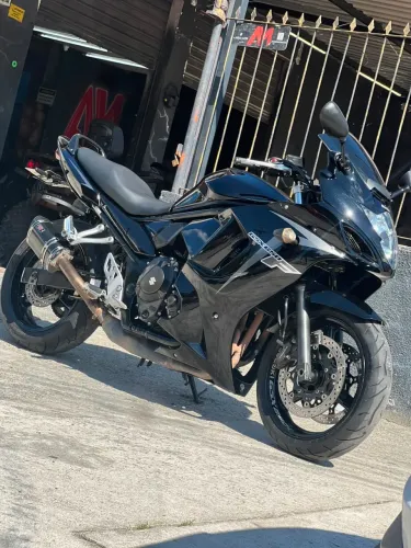GSX 650F 2014 A VENDA