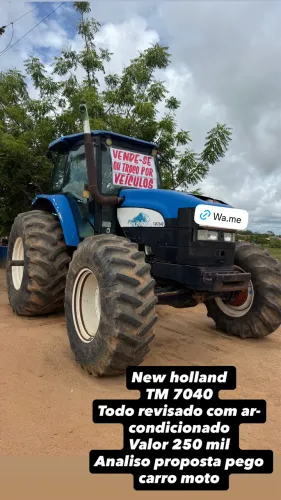 Trator new holland 7040