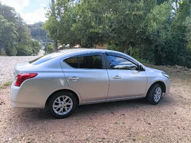Nissan Versa SV 1.6 16V Flexstart 4P Mec. 2018