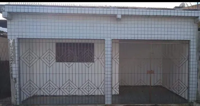 Vende-se casa