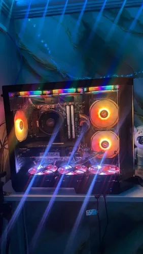? PC GAMER À VENDA 