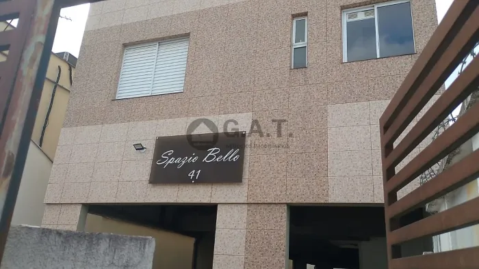 Kitnet em Condomínio à Venda em Sorocaba-SP, Jardim Piazza Di Roma: 1 Quarto, 2 Salas, 1 B