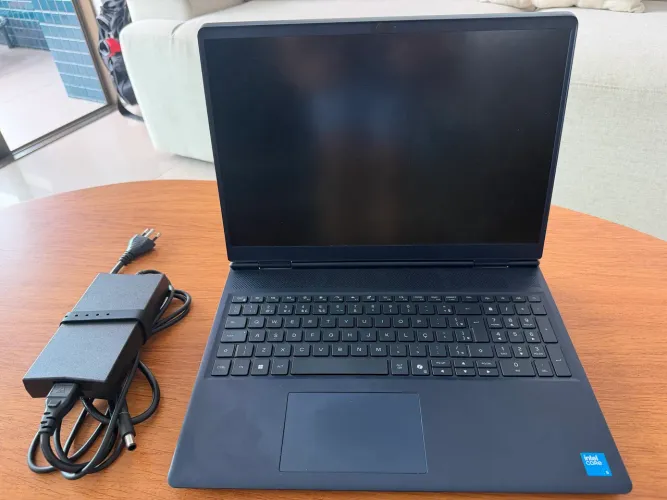 Notebook Dell G15 I7 - RTX 4050 16GB RAM 512 SSD 