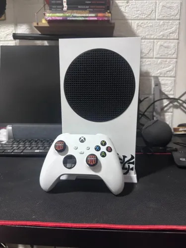 Xbox series S todo original