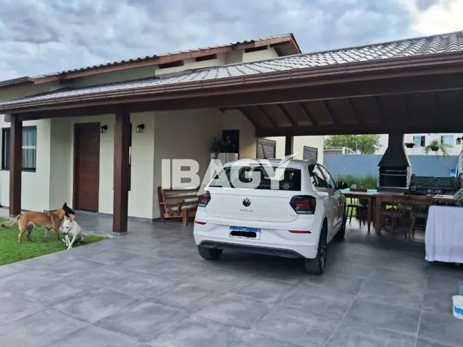 Excelente Casa 2 dormitório(s) em Guarda do Cubatão - Palhoça