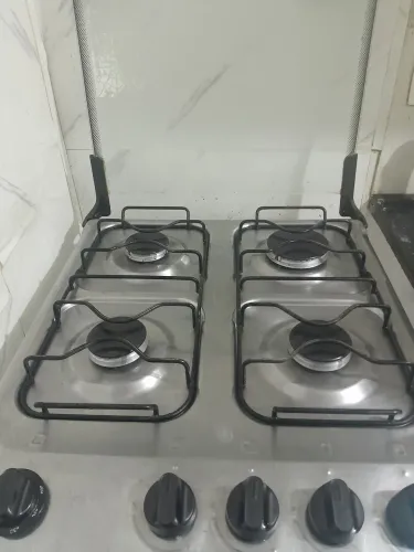 Vendo TV e fogão