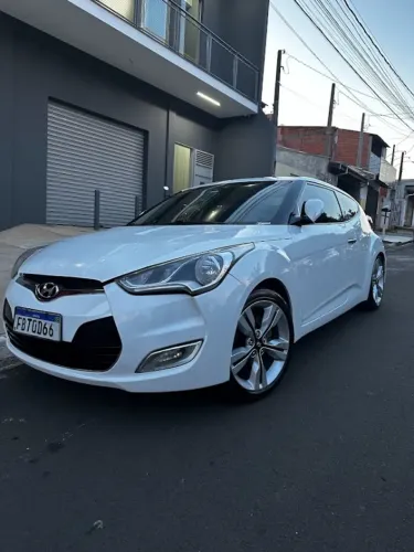 Hyundai Veloster 1.6 16V 140cv Aut. 2013