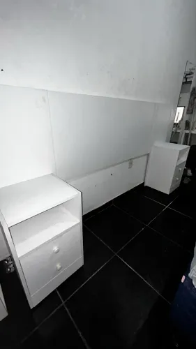 Cabeceira de cama viúva