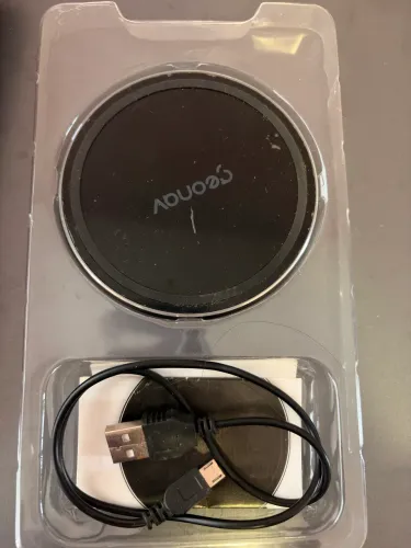 Carregador por indução Geonav compatível com o padrao Qi 10w
