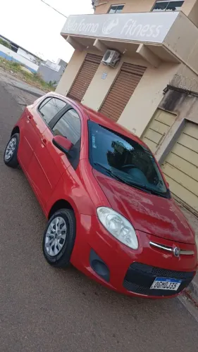 Fiat Palio Attractive 1.0 EVO Fire Flex 8V 5P 2013