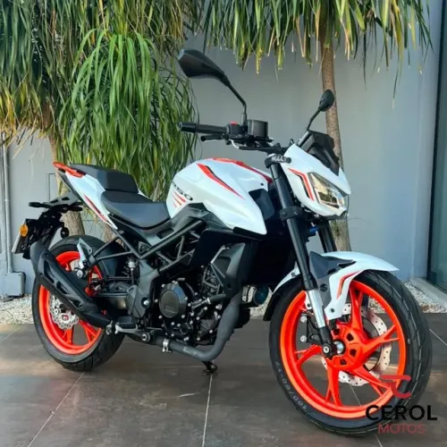 Shineray XY 250 2025 - Naked, Semi-Nova, 70 km